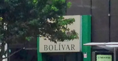 SEGUROS BOLIVAR AVENIDA 19 CON CALLE 123 SEGUROS BOLIVAR AVENIDA 19 CON CALLE 123
